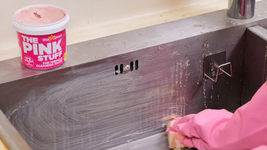 Djuprengör köket med rengöringspasta