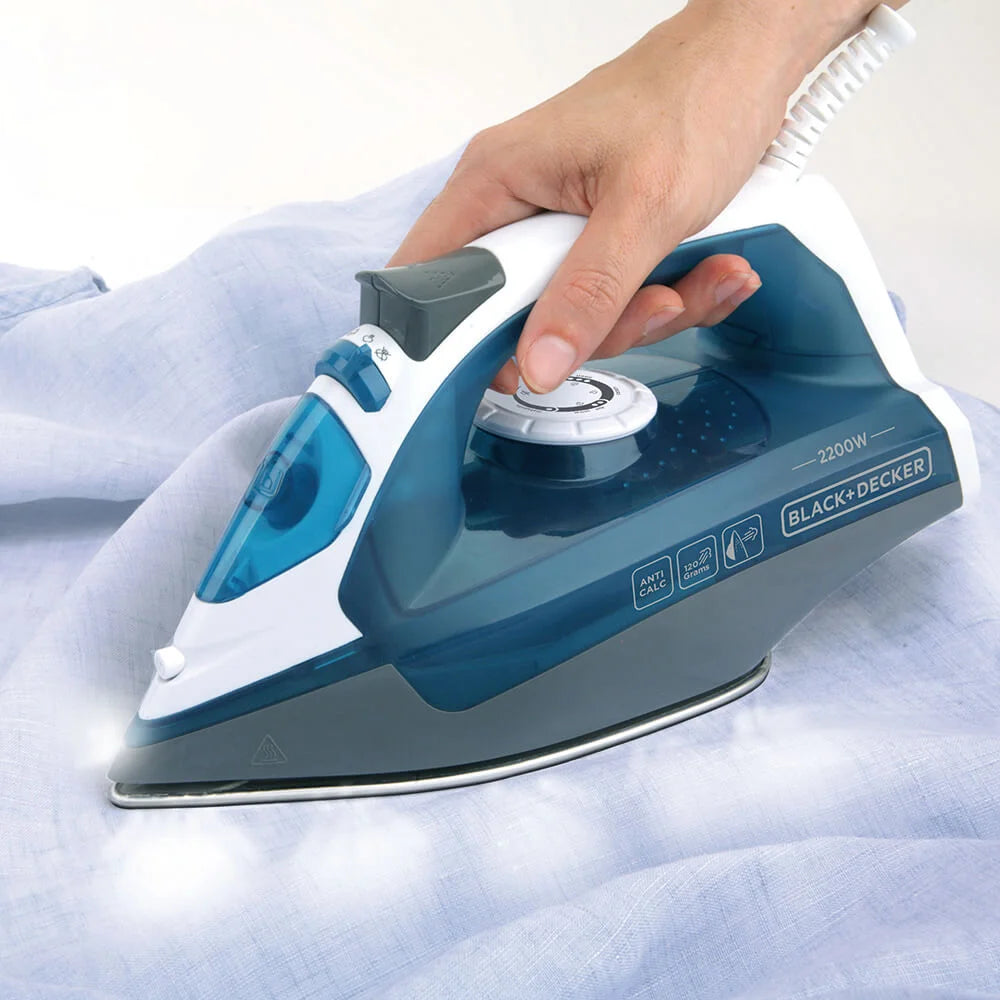 BLACK+DECKER  Ångstrykjärn Blå