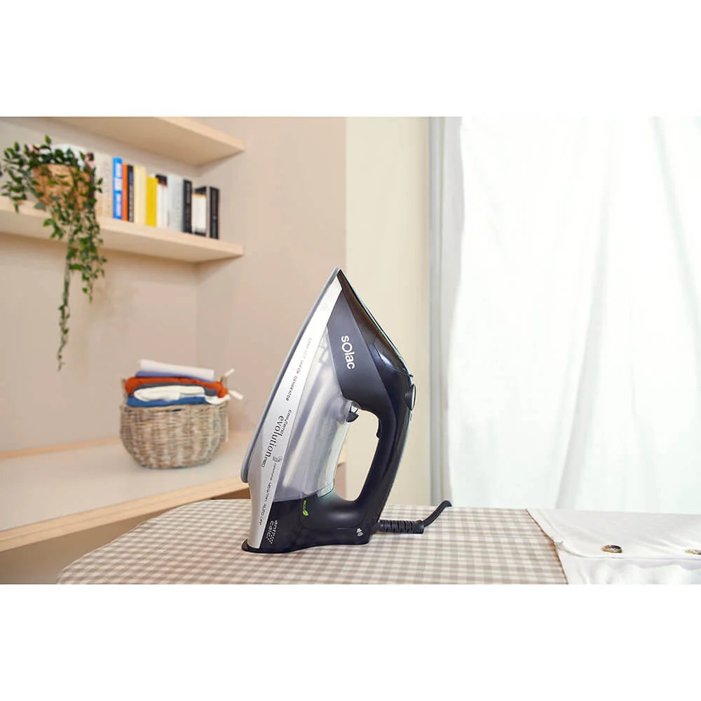 SOLAC  Strykjärn Easy Temp Evolution Pro